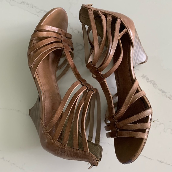 Aldo Leather Wedge Sandals - Picture 5 of 5